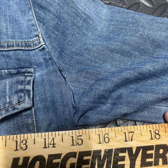 Kut Light Wash Denim Jacket – Women’s Small – Classic Casual Layer - Picture 7 of 7